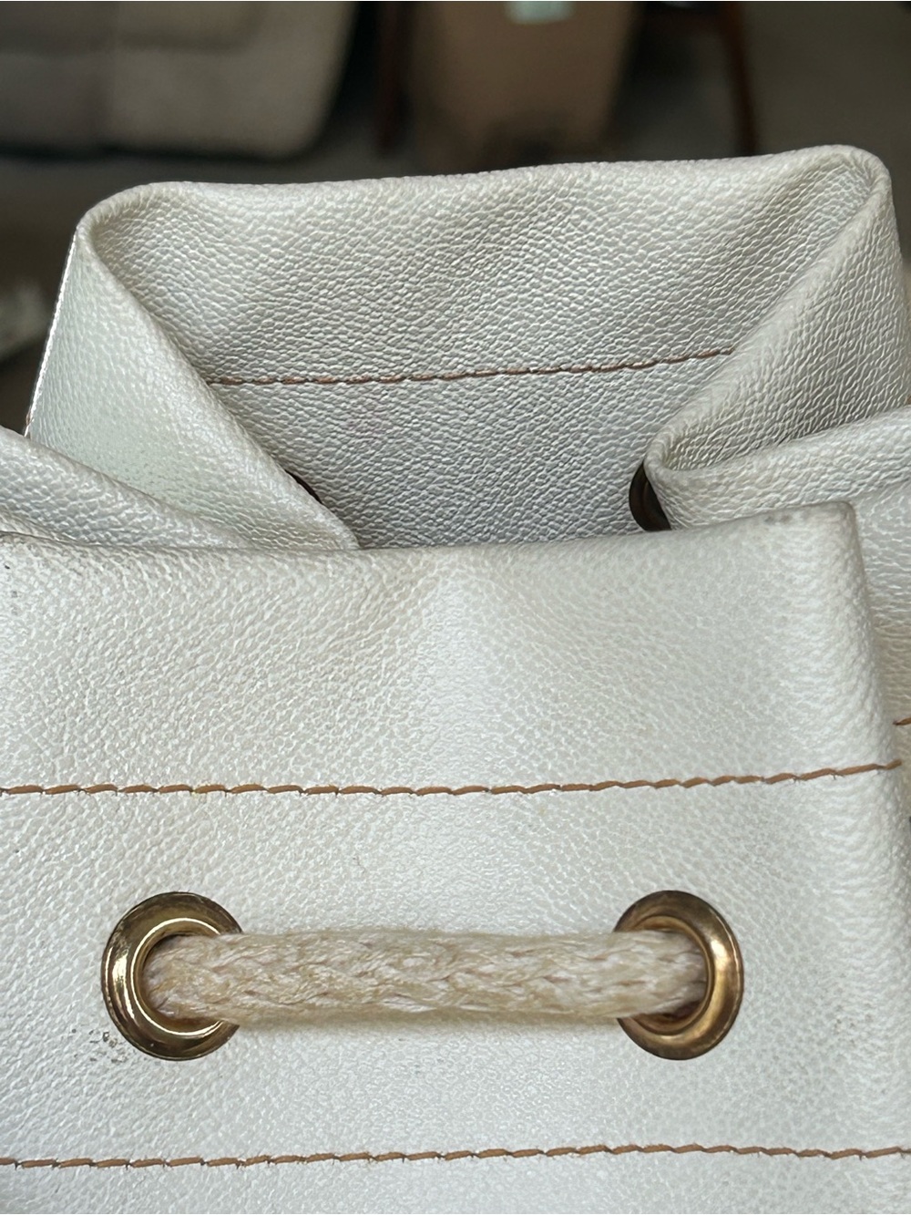 Vintage 1980s/1990s Trussardi White/Cream Leather Rope Drawstring Bucket Bag EUC - Picture 7 of 8